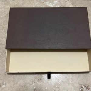Louis Vuitton box